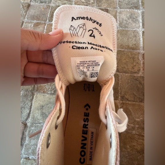 Converse Women's Soft Pink Embroidered crystals High-Tops - Picture 4 of 13